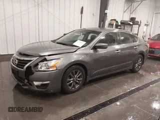 2015 Nissan Altima S with VIN 1N4AL3AP1FN914462, listed as a IAAI auction lot 41700362 with 127,042 mi miles and . Bid and sale history available at carsss.com. Image 22.