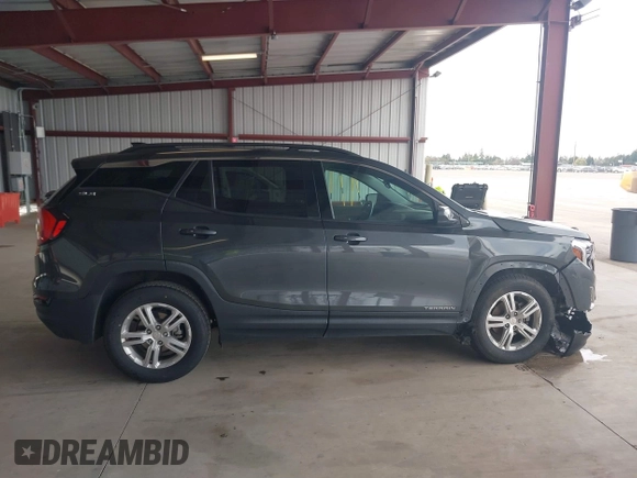 2020 GMC Terrain SLE z VIN 3GKALMEV3LL275686, wystawiony jako IAAI lot #41657384 z przebiegiem 97 501 mil mil oraz . Historia ofert i sprzedaży dostępna na DreamBid. Obrazek 13.