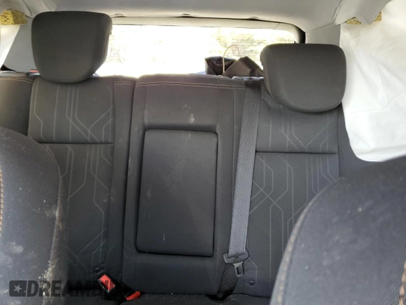 2018 Chevrolet Trax LT with VIN 3GNCJPSBXJL147567, listed as a Copart auction lot 46701695 with 60,943 mi miles and Salvage Title. Bid and sale history available at carsss.com. Image 10.