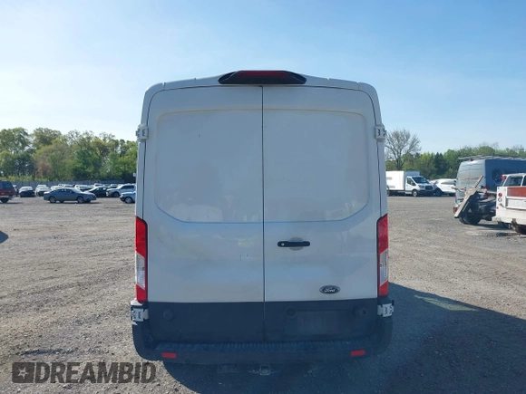 2019 Ford Transit with VIN 1FTBW2CM9KKB43845, listed as a IAAI auction lot 42122503 with 124,037 mi miles and . Bid and sale history available at DreamBid. Image 16.
