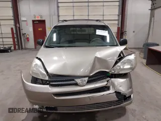 2005 Toyota Sienna CE with VIN 5TDZA23C85S239029, listed as a IAAI auction lot 41189567 with 120,055 mi miles. Bid and sale history available at carsss.com. Image 12.