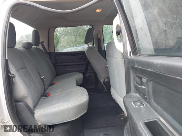 2015 Ram 2500 Tradesman с VIN 3C6UR5CL6FG527773, выставлен на аукционе IAAI как лот 42144668 с пробегом 202 758 миль миль и . История ставок и продаж доступна на DreamBid. Изображение 8.