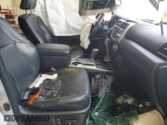 2011 Toyota 4Runner SR5 with VIN JTEZU5JR6B5032622, listed as a Copart auction lot 62197375 with Not provided miles and Salvage title. Bid and sale history available at DreamBid. Image 7.