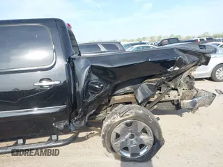2011 Chevrolet Silverado 1500 LT with VIN 3GCPCSE04BG205555, listed as a IAAI auction lot 41876741 with 225,829 mi miles and . Bid and sale history available at DreamBid. Image 6.