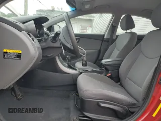 2015 Hyundai Elantra SE z VIN 5NPDH4AE1FH582987, wystawiony jako Copart lot #58307295 z przebiegiem 67 478 mil mil oraz Szkoda całkowita • Salvage title. Historia ofert i sprzedaży dostępna na DreamBid. Obrazek 7.