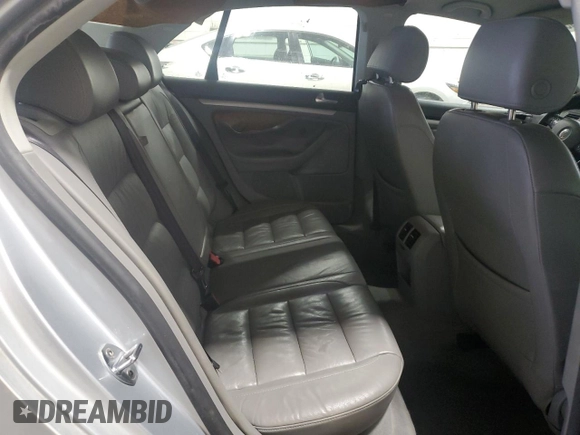 2006 Volkswagen Jetta 1.9L TDI with VIN 3VWDT71K16M682732, listed as a Copart auction lot 49012085 with 299,779 mi miles and Salvage title. Bid and sale history available at DreamBid. Image 10.