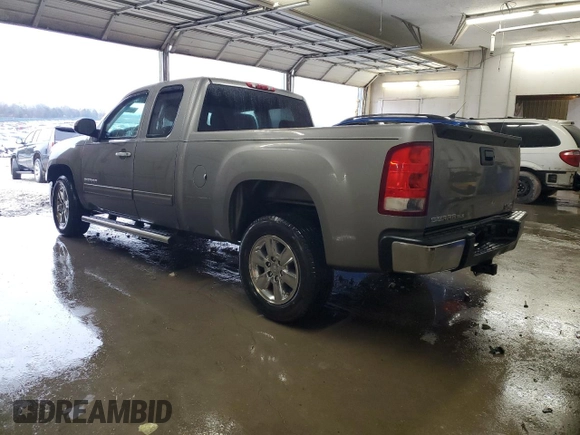 2013 GMC Sierra 1500 SLE z VIN 1GTR1VE01DZ119543, wystawiony jako Copart lot #44995275 z przebiegiem 153 280 mil mil oraz Szkoda całkowita • Salvage title. Historia ofert i sprzedaży dostępna na DreamBid. Obrazek 2.