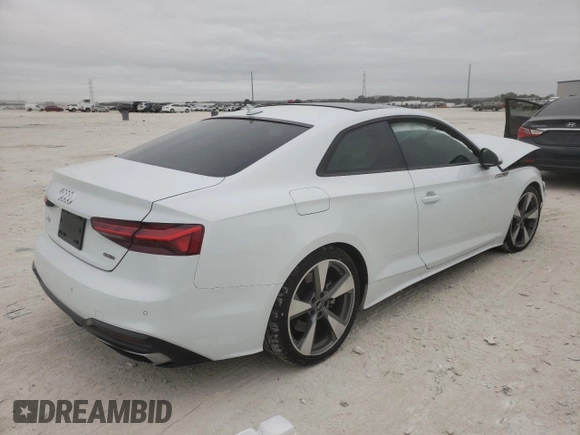 2020 Audi A5 Premium Plus z VIN WAUTNAF52LA001539, wystawiony jako Copart lot #42643063 z przebiegiem Nie podano mil oraz . Historia ofert i sprzedaży dostępna na DreamBid. Obrazek 3.