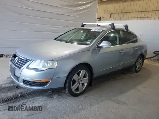 2008 Volkswagen Passat Komfort z VIN WVWAK93C68E095266, wystawiony jako Copart lot #54221285 z przebiegiem 274 925 mil mil oraz Szkoda całkowita • Salvage title. Historia ofert i sprzedaży dostępna na DreamBid. Obrazek 1.