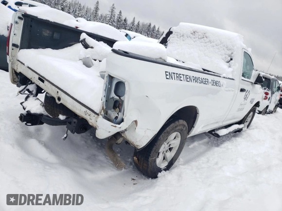 2022 Ram 1500 Tradesman z VIN 3C6JR7DG0NG425111, wystawiony jako Copart lot #83220714 z przebiegiem 50 939 mil mil oraz Szkoda całkowita • Salvage title. Historia ofert i sprzedaży dostępna na DreamBid. Obrazek 3.