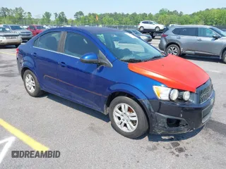2013 Chevrolet Sonic LT with VIN 1G1JC5SG7D4227809, listed as a IAAI auction lot 42005539 with 189,148 mi miles and . Bid and sale history available at DreamBid. Image 1.