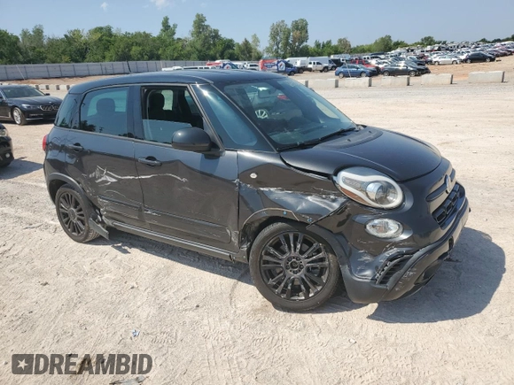 2019 FIAT 500L Trekking with VIN ZFBNFADH4KZ042473, listed as a Copart auction lot 68453534 with 105,532 mi miles and Salvage Title. Bid and sale history available at carsss.com. Image 4.