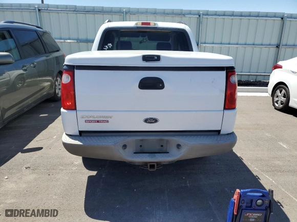 2001 Ford Explorer Sport Trac with VIN 1FMZU77EX1UA74540, listed as a Copart auction lot 68022164 with 205,978 mi miles and Salvage Title. Bid and sale history available at carsss.com. Image 6.