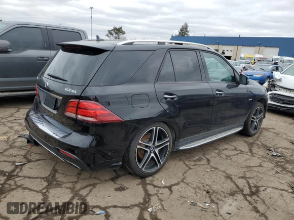 2018 Mercedes-Benz GLE 43 AMG with VIN 4JGDA6EB8JB004763, listed as a Copart auction lot 43706995 with 98,423 mi miles and Clean Title. Bid and sale history available at DreamBid. Image 3.