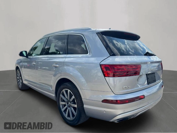 2019 Audi Q7 Premium Plus with VIN WA1LHAF75KD017740, listed as a Copart auction lot 66764355 with 120,399 mi miles and Clean title. Bid and sale history available at DreamBid. Image 3.