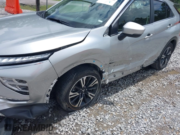 2024 Mitsubishi Eclipse Cross SE with VIN JA4ATWAAXRZ077726, listed as a IAAI auction lot 42842663 with 26,804 mi miles and . Bid and sale history available at DreamBid. Image 6.