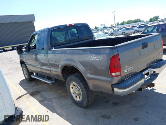 2006 Ford F-250 XL с VIN 1FTSX21P36EA09895, выставлен на аукционе IAAI как лот 42686302 с пробегом 230 401 миль миль и . История ставок и продаж доступна на DreamBid. Изображение 3.