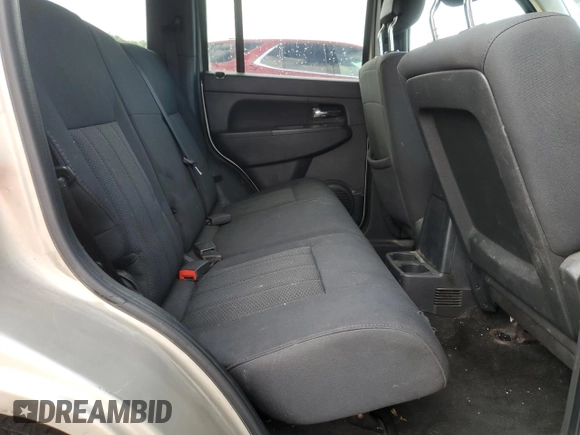 2011 Jeep Liberty Sport Jet z VIN 1J4PN2GK9BW549760, wystawiony jako Copart lot #60338095 z przebiegiem 143 143 mil mil oraz Czysty tytuł • Clean title. Historia ofert i sprzedaży dostępna na DreamBid. Obrazek 11.