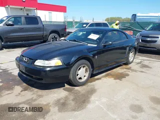 2000 Ford Mustang with VIN 1FAFP4042YF252802, listed as a IAAI auction lot 41994872 with 189,081 mi miles. Bid and sale history available at carsss.com. Image 19.