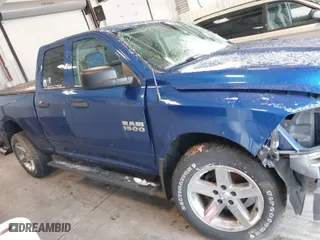 2018 Ram 1500 Express with VIN 1C6RR7FG0JS263922, listed as a IAAI auction lot 41379871 with 66,426 mi miles. Bid and sale history available at carsss.com. Image 13.