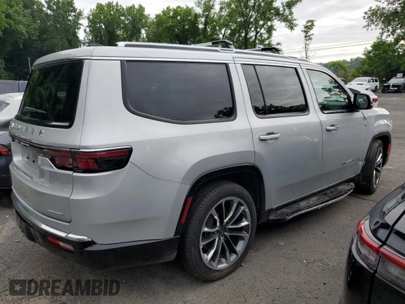 2024 Jeep Wagoneer Series II Carbide with VIN 1C4SJVBP8RS151165, listed as a Copart auction lot 61216845 with 5,315 mi miles and Salvage title. Bid and sale history available at DreamBid. Image 3.