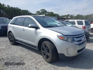 2013 Ford Edge SEL with VIN 2FMDK3J96DBA04984, listed as a IAAI auction lot 41801312 with 261,000 mi miles. Bid and sale history available at carsss.com. Image 1.