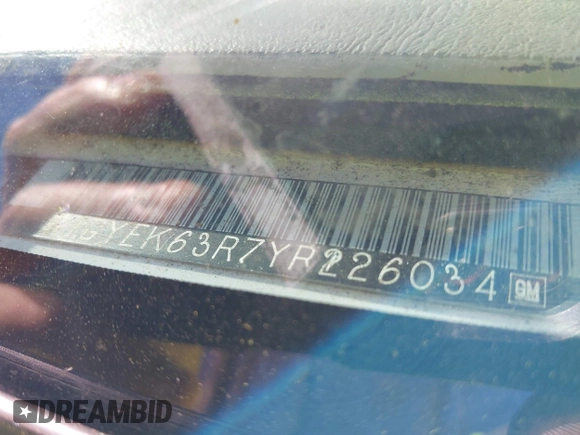 2000 Cadillac Escalade z VIN 1GYEK63R7YR226034, wystawiony jako IAAI lot #41224406 z przebiegiem 293 123 mil mil oraz . Historia ofert i sprzedaży dostępna na DreamBid. Obrazek 9.