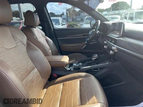 2022 Kia Telluride SX z VIN 5XYP5DHC0NG283894, wystawiony jako Copart lot #57398195 z przebiegiem 8 098 mil mil oraz Szkoda całkowita • Salvage title. Historia ofert i sprzedaży dostępna na DreamBid. Obrazek 5.