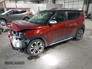2020 Kia Soul LX with VIN KNDJ23AU4L7050350, listed as a IAAI auction lot 41608088 with 81,344 mi miles. Bid and sale history available at carsss.com. Image 2.