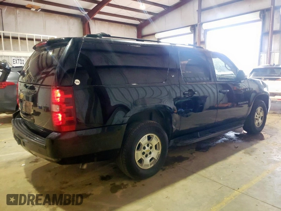 2014 Chevrolet Suburban LT z VIN 1GNSCJE04ER201392, wystawiony jako Copart lot #58076755 z przebiegiem 229 288 mil mil oraz Szkoda całkowita • Salvage title. Historia ofert i sprzedaży dostępna na DreamBid. Obrazek 3.