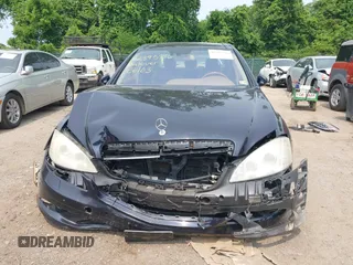 2007 Mercedes-Benz S 550 с VIN WDDNG71X47A108623, выставлен на аукционе IAAI как лот 42395736 с пробегом 192 584 миль миль и . История ставок и продаж доступна на DreamBid. Изображение 13.