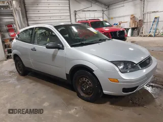 2007 Ford Focus S with VIN 1FAFP31N47W107051, listed as a IAAI auction lot 41752963 with 169,400 mi miles and . Bid and sale history available at carsss.com. Image 1.