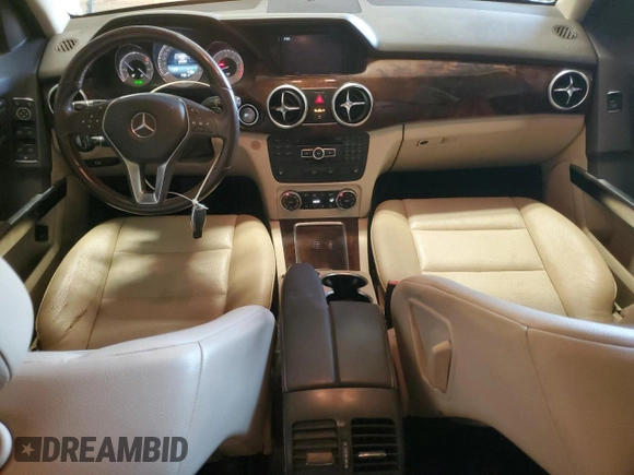 2015 Mercedes-Benz GLK with VIN WDCGG5HB1FG415402, listed as a Copart auction lot 52597865 with 261,299 mi miles and Salvage Title. Bid and sale history available at carsss.com. Image 8.