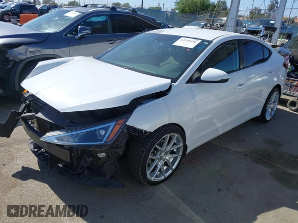 2020 Hyundai Elantra SE z VIN 5NPD74LF3LH503856, wystawiony jako IAAI lot #42320446 z przebiegiem 122 629 mil mil oraz . Historia ofert i sprzedaży dostępna na DreamBid. Obrazek 19.