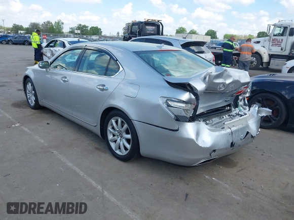 2007 Lexus LS 460 z VIN JTHBL46F875014386, wystawiony jako IAAI lot #41946333 z przebiegiem 134 574 mil mil oraz . Historia ofert i sprzedaży dostępna na DreamBid. Obrazek 3.