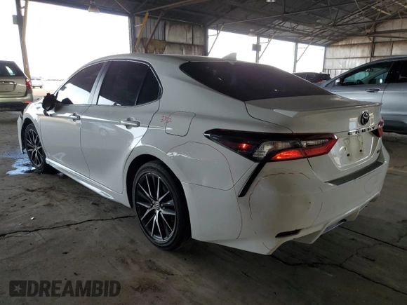 2023 Toyota Camry SE with VIN 4T1G11AK3PU751545, listed as a Copart auction lot 50363385 with 47,488 mi miles and Salvage Title. Bid and sale history available at DreamBid. Image 2.