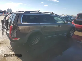 2013 Volvo XC70 T6 with VIN YV4902BZ1D1151232, listed as a Copart auction lot 48336725 with 109,727 mi miles and Salvage Title. Bid and sale history available at DreamBid. Image 3.