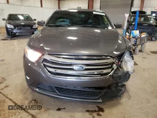 2013 Ford Taurus SEL z VIN 1FAHP2H83DG223446, wystawiony jako Copart lot #53783815 z przebiegiem 122 867 mil mil oraz Czysty tytuł • Clean title. Historia ofert i sprzedaży dostępna na DreamBid. Obrazek 5.