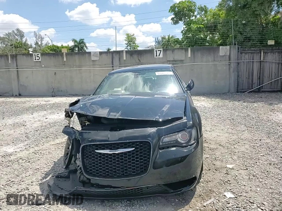 2019 Chrysler 300 with VIN 2C3CCABG8KH508305, listed as a Copart auction lot 53544525 with 112,800 mi miles and Non Repairable. Bid and sale history available at carsss.com. Image 11.