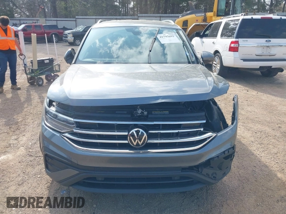 2023 Volkswagen Tiguan SE с VIN 3VV3B7AX1PM082647, выставлен на аукционе IAAI как лот 41795692 с пробегом 15 022 миль миль и . История ставок и продаж доступна на DreamBid. Изображение 6.