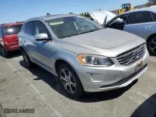 2015 Volvo XC60 T6 Platinum with VIN YV4902RM0F2644634, listed as a Copart auction lot 66824754 with 0 mi miles and Clean Title. Bid and sale history available at carsss.com. Image 4.