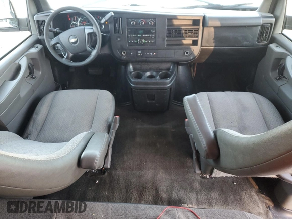2013 Chevrolet Express Passenger LT с VIN 1GAZG1FG9D1113161, выставлен на аукционе Copart как лот 46314085 с пробегом 134 960 миль миль и Списание • Salvage title. История ставок и продаж доступна на DreamBid. Изображение 8.