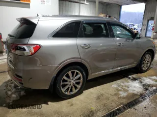 2016 Kia Sorento SXL with VIN 5XYPKDA55GG148787, listed as a Copart auction lot 44887685 with 95,835 mi miles and Clean title. Bid and sale history available at DreamBid. Image 3.
