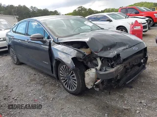 2017 Ford Fusion Hybrid Titanium с VIN 3FA6P0RU5HR301716, выставлен на аукционе IAAI как лот 42017600 с пробегом 147 232 миль миль и . История ставок и продаж доступна на DreamBid. Изображение 1.