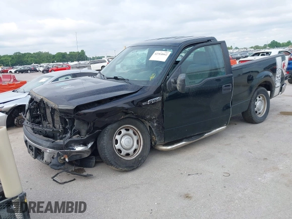 2013 Ford F-150 XL z VIN 1FTMF1CM2DFB81092, wystawiony jako IAAI lot #42364662 z przebiegiem 118 038 mil mil oraz . Historia ofert i sprzedaży dostępna na DreamBid. Obrazek 2.
