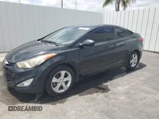2013 Hyundai Elantra GS z VIN KMHDH6AEXDU023352, wystawiony jako Copart lot #55481405 z przebiegiem 82 928 mil mil oraz Czysty tytuł • Clean title. Historia ofert i sprzedaży dostępna na DreamBid. Obrazek 1.