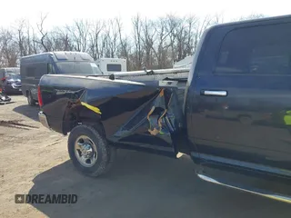 2011 Ram 2500 Big Horn with VIN 3D7UT2CL9BG589970, listed as a IAAI auction lot 41791498 with 100,773 mi miles. Bid and sale history available at carsss.com. Image 6.