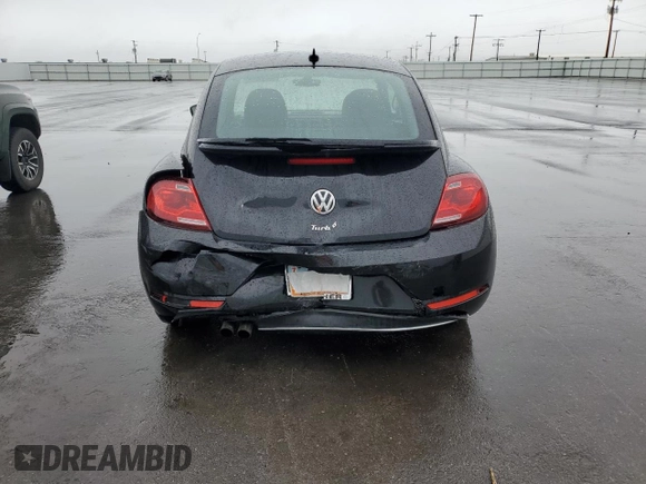 2017 Volkswagen Beetle SE with VIN 3VWJ17AT4HM630760, listed as a Copart auction lot 53664365 with 35,010 mi miles and Salvage Title. Bid and sale history available at DreamBid. Image 6.