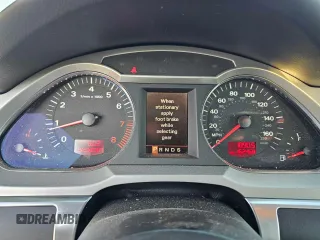 2008 Audi A6 z VIN WAUDV74F48N032472, wystawiony jako Copart lot #75089834 z przebiegiem 162 460 mil mil oraz Czysty tytuł • Clean title. Historia ofert i sprzedaży dostępna na DreamBid. Obrazek 8.