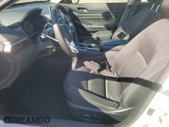 2024 Nissan Altima SV with VIN 1N4BL4DV3RN419589, listed as a Copart auction lot 66077785 with 28,583 mi miles and Clean title. Bid and sale history available at DreamBid. Image 7.